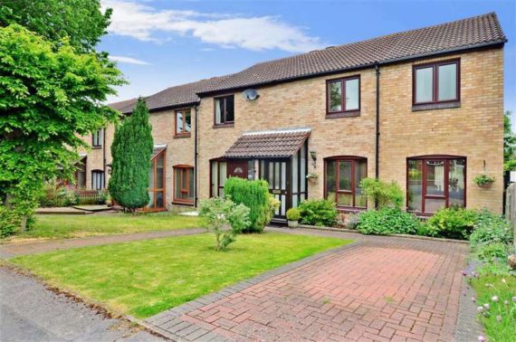 4&nbsp;Bedroom&nbsp;End of Ter...